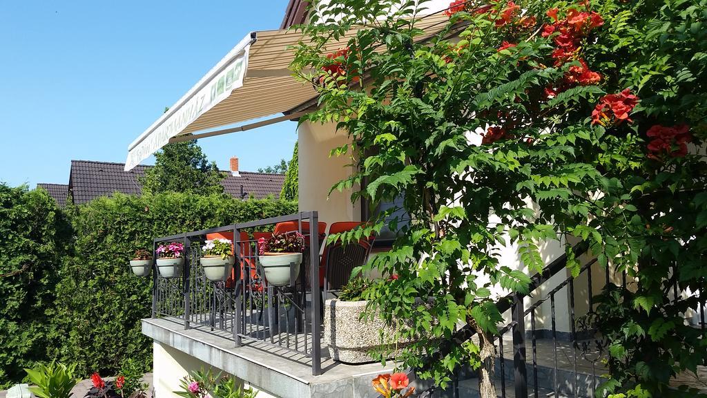 Fadora Apartman Tihany Extérieur photo